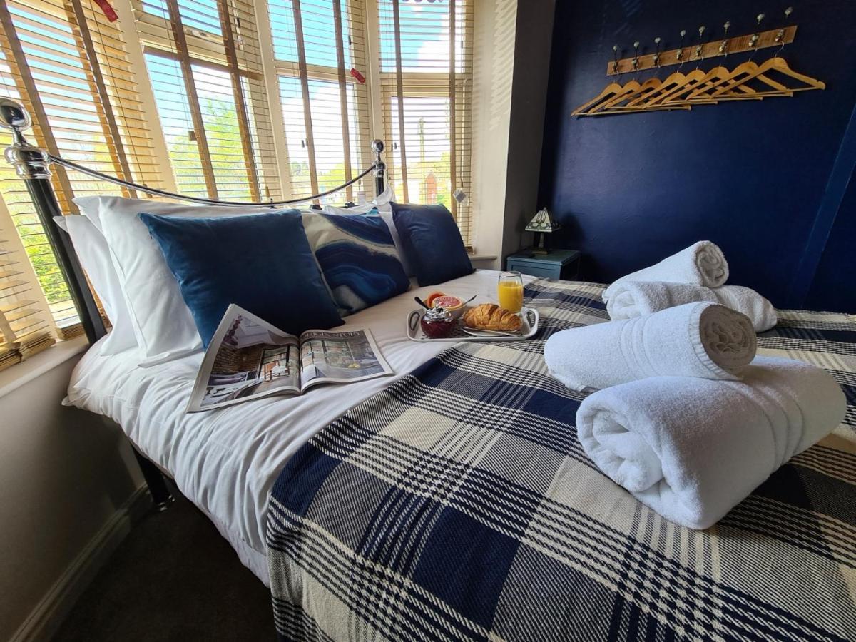 Rumer Hill House A Unique Boutique Styled Place To Stay In Cannock Close To A5 The Mcarthur Glen Outlet Great Wyrley 外观 照片